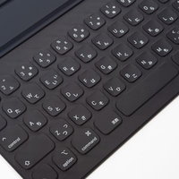 Smart Keyboard FolioのiPad用キーボードの写真