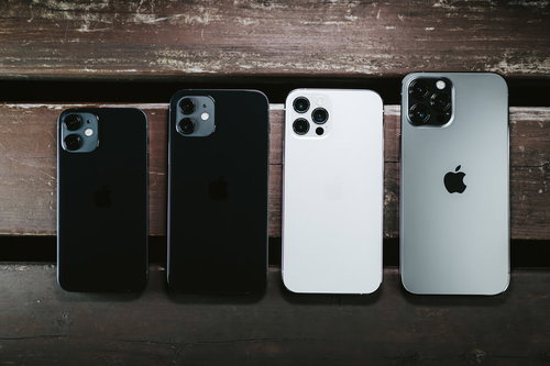 iPhone 12シリーズ4モデルのサイズ比較