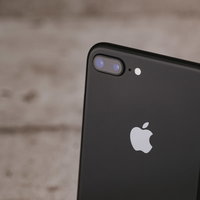 iPhone 8 Plus のデュアルレンズの写真