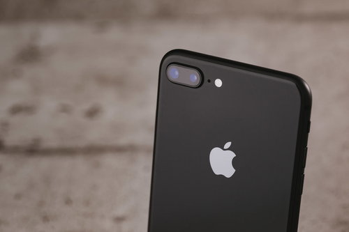 iPhone 8 Plus のデュアルレンズ