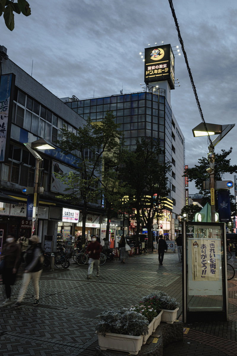 伊勢佐木商店街のドンキホーテ看板