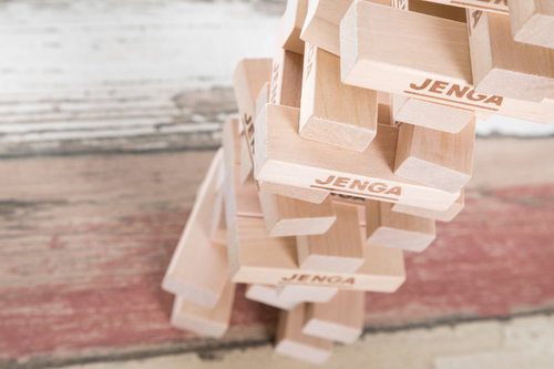 崩れそうなジェンガで高まるドキドキ感とハラハラする緊張感