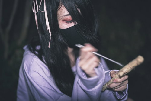 アアアアアアア ウザイ ウザイ（ザクッ！ザクッ！ザクッ！）