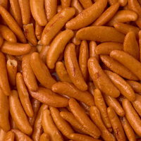 塩辛いかき餅風あられが一面に敷き詰められたの写真