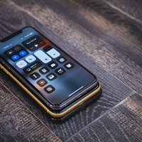 iPhoneを重ねてコントロールセンターを表示の写真