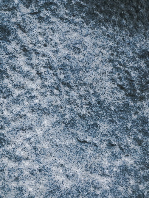 ボコボコとした凹凸のある岩の表面テクスチャ