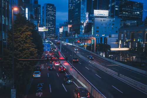 渋谷スカイ21から見た首都高速道路の夜景