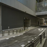 呪術廻戦の舞台・渋谷ストリーム前の町並みの写真