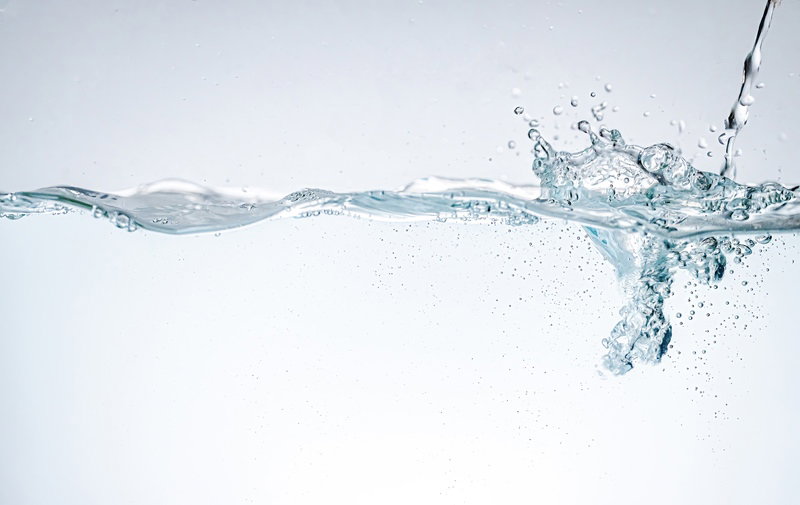 水が注がれる様子