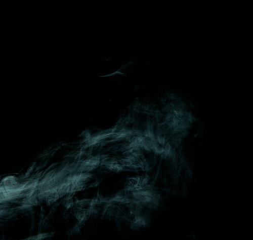 黒背景に立ち上る緑色の煙と毒ガスエフェクト