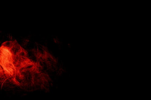 黒背景に立ち上がるモヤッと出たフレア（スモーク）