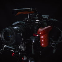 リグ装着済みのカメラ（SmallRig）の写真