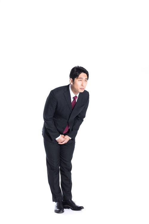 「申し訳ありません」を連呼する担当者