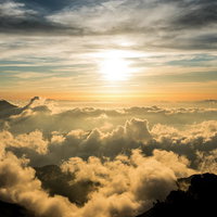 キレット縦走で見た天狗原からの夕日と雲海の写真