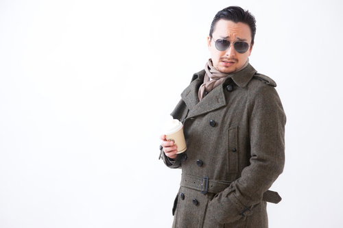 交渉決裂で激おこのマネージャー男性のビジネス表情