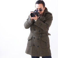 カメラメーカーからオファーを狙うドイツ人ハーフのフォトグラファーの写真