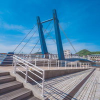 門司港のブルーウィングもじ 恋人の架け橋で夢のような風景の写真