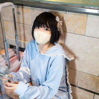 友達がキャリーケースになったの写真