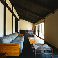 リノベーションされた古民家の宿泊施設、宮崎県日南市飫肥の和風建築の写真