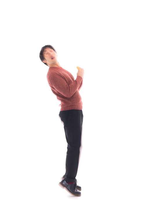 肉まんを食べながらタイムスリップする未来人