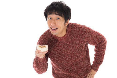 「肉まん食べたい？あーげない！」