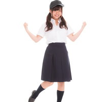 可愛い女子マネが登場しましたよ、ガッツポーズで応援の写真