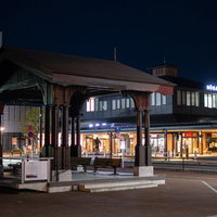 深夜の直方駅旧駅舎（NOGATA STATION）の写真