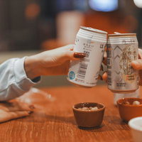 「どっちの手に入ってる？」と訊いてくるが、口が凄く怪しいの写真