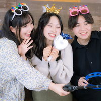 目が覚めたら同じ部屋に集められてました！なんか今からゲームが始まるみたい！の写真