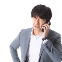 「先生、ツイートするなら原稿進めてください」と催促する編集者の写真