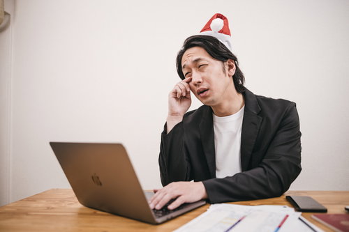 入力作業が終わらないクリぼっちさん（40）