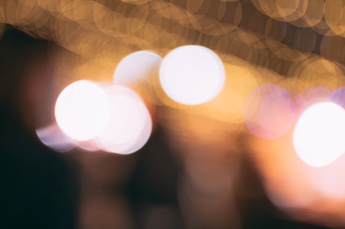 強い光源がある電飾のボケ味と丸ボケ表現