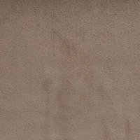茶色いシミが残るグレーのモルタル仕上げ外壁の写真
