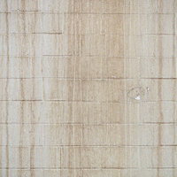筋汚れが目立つ老朽化したブロック塀の壁テクスチャの写真