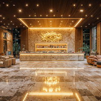 大きな窓から自然光が差し込む木目調の高級ホテルレストランの写真