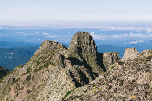 日本百名山・奥穂高岳のジャンダルム、岩の殿堂