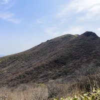 大分県の日本百名山・久住山のなだらかな山容の写真