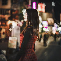 歌舞伎町の夜の街で話しかけたら戦闘が始まったの写真