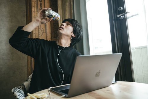 リモート飲みでも泥酔