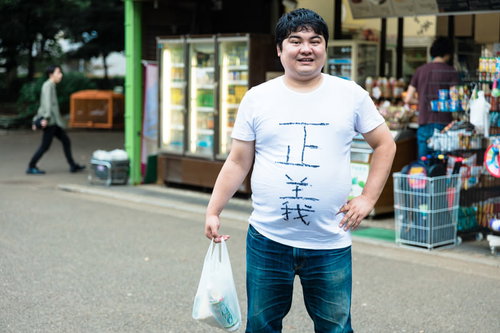 テイクアウトしたのにイートインする脱税者を監視する正義マン