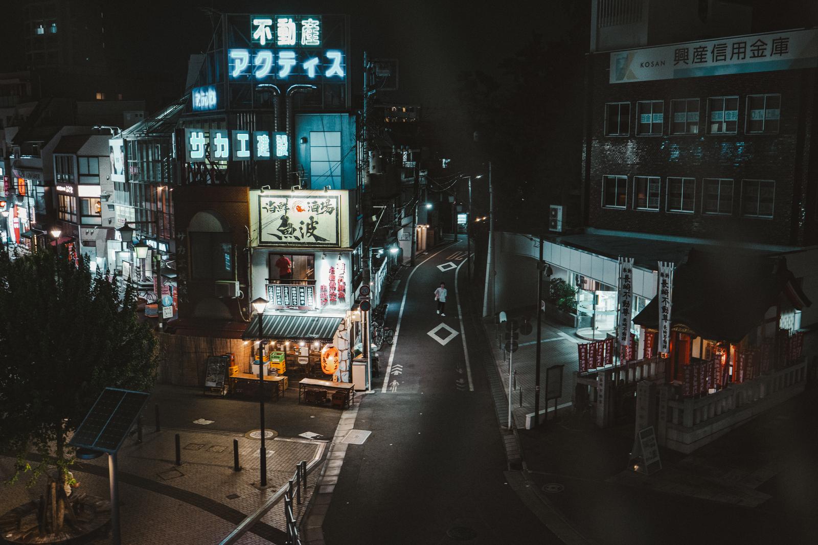椎名町駅前の夜景を俯瞰で撮影した街並み