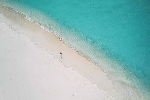 インギャーマリンガーデンの俯瞰した海水浴場