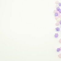 藤色系の金平糖（こんぺいとう）の写真の写真