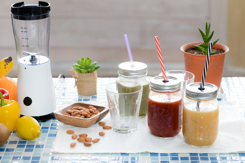 グリーンスムージーとレッドスムージーの味比べセット