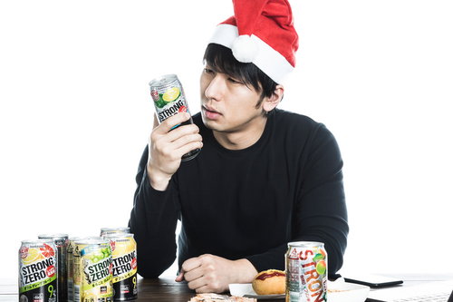 いくら飲んでも酔えない寂しいクリぼっち