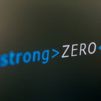 ストロングタグで強調するゼロの写真