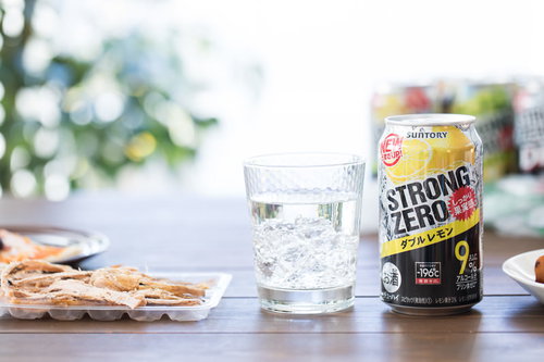 ストロングゼロとあたりめの缶チューハイセット