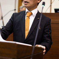 議員だけど紙ベースで質問してみたの写真