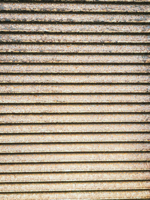ムラなく錆付くシャッターのテクスチャー