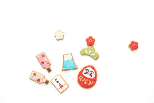だるまや羽子板をモチーフにしたお正月のアイシングクッキー
